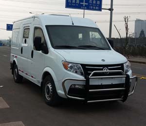 重慶迪馬DMT5041XYCVA運鈔車