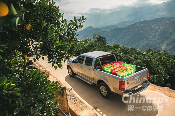 長(zhǎng)城首款智能網(wǎng)聯(lián)皮卡風(fēng)駿7上市