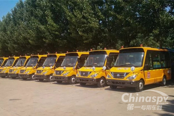 中通專(zhuān)用校車(chē)批量交付湖南客戶(hù)