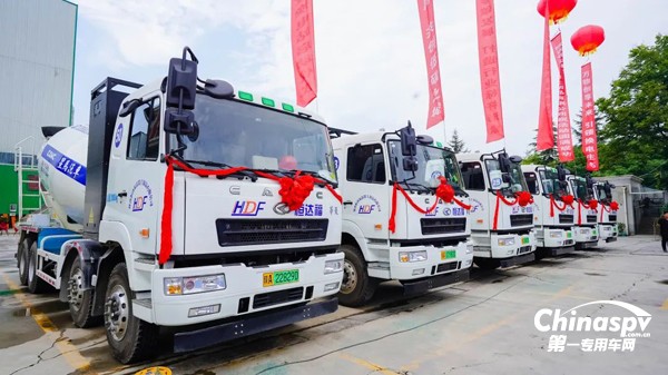 華菱電動攪拌車