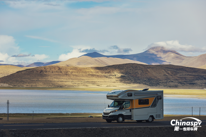 王牌飛躍，出色本色 搭載進(jìn)口依維柯底盤戴德E途Pro Max震撼亮相