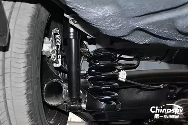 房車震動有彈跳，還晃動？有可能是減震器的問題！