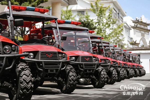 五菱批量全地形越野消防車入滇，共筑安全防火墻