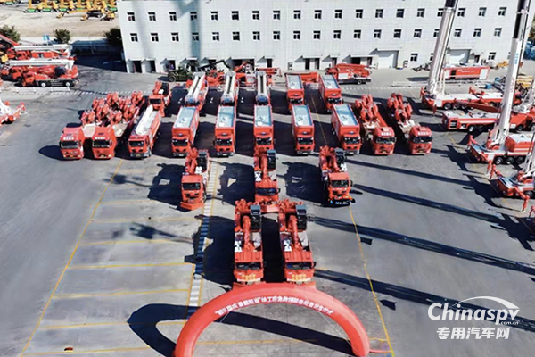 防災(zāi)、減災(zāi)、救災(zāi)，徐工數(shù)十臺(tái)“高精尖”應(yīng)急救援裝備奔赴全國(guó)各地