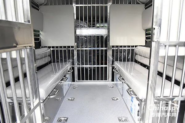 打造忠誠(chéng)鐵衛(wèi) 筑牢“防火墻” 森源鴻馬多功能押解車發(fā)往吉林