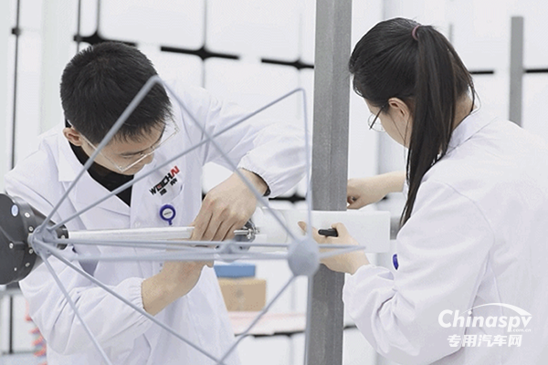 金獎(jiǎng)+1！濰柴捧回“質(zhì)量奧林匹克”國(guó)際大獎(jiǎng)！