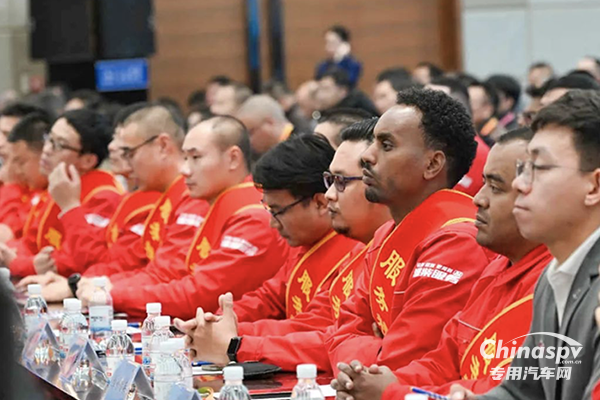 高手過招！首屆濰柴全球“服務(wù)精英”大賽圓滿收官