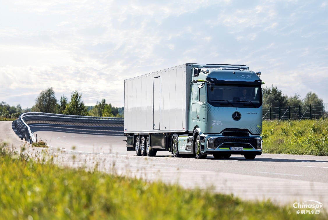 戴姆勒IAA2024：聚焦碳中和長途運(yùn)輸，梅賽德斯-奔馳eActros 600純電動卡車預(yù)計(jì)11月實(shí)現(xiàn)量產(chǎn)