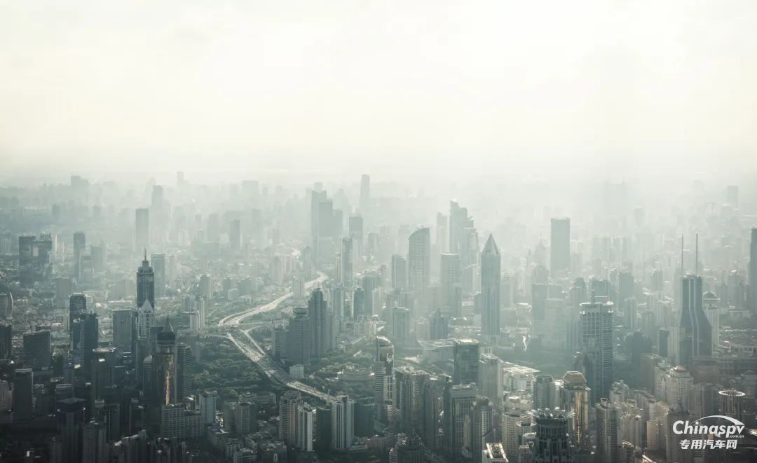 “抑”塵不染，迎寒而上！宇通環(huán)衛(wèi)全“新”守護(hù)“冬日藍(lán)”