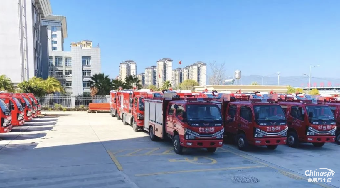 春節(jié)交付暖人心！50 臺五菱消防車再赴云南