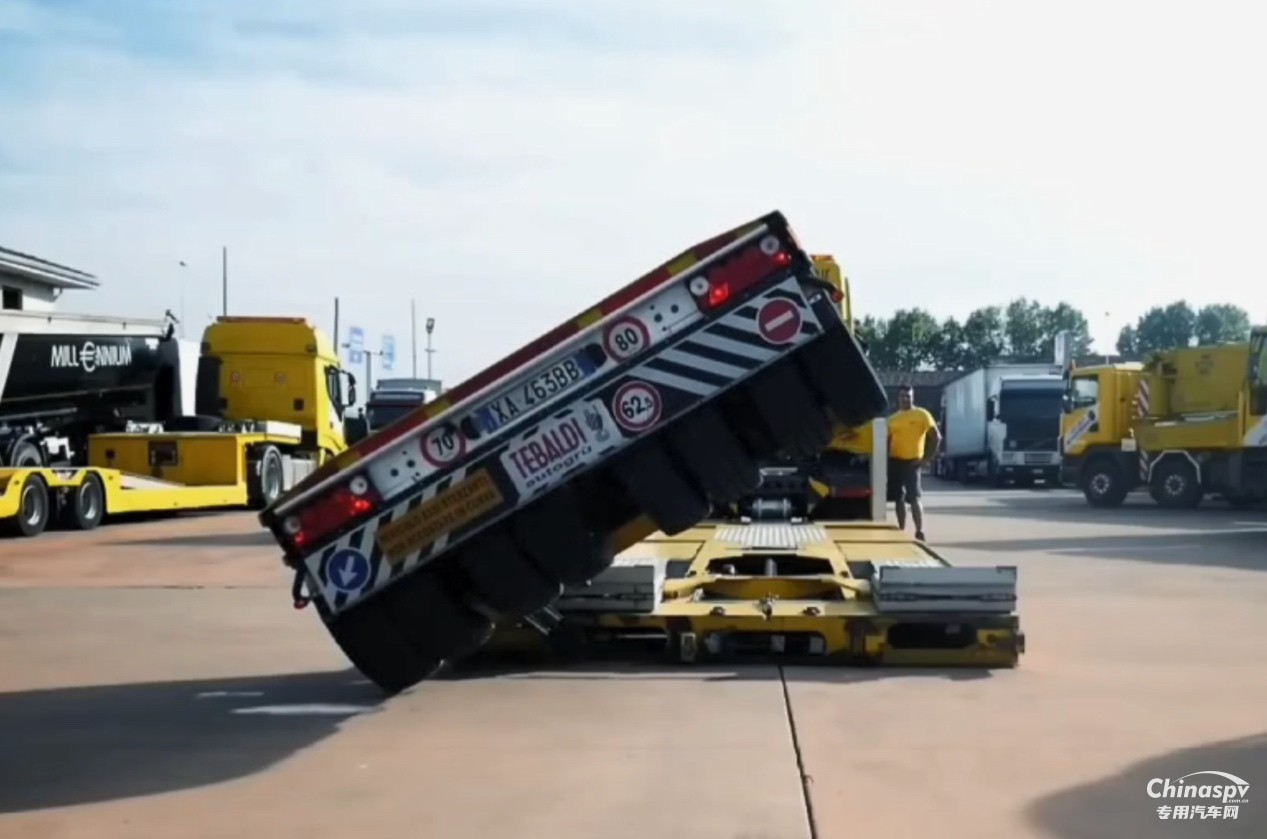 意大利神器！這款大型設(shè)備運(yùn)輸車顛覆傳統(tǒng)