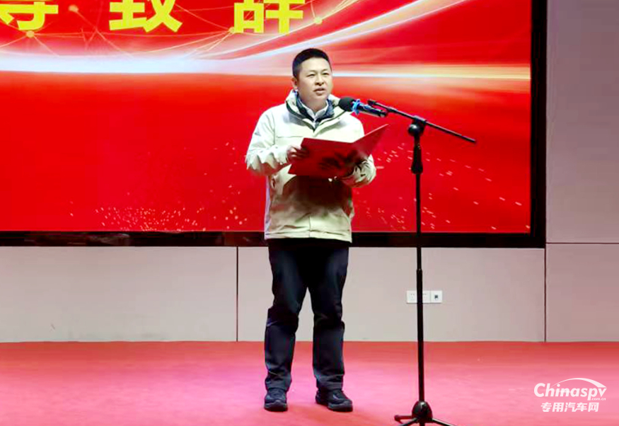 簽單420輛！東風(fēng)天錦系列水車新品耀世啟新