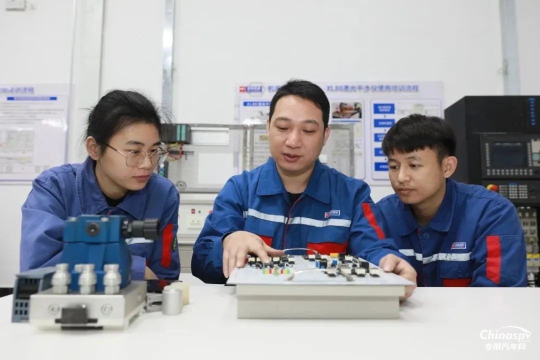 玉柴：全國人大代表李海樺攜三項(xiàng)建議參加全國兩會(huì)