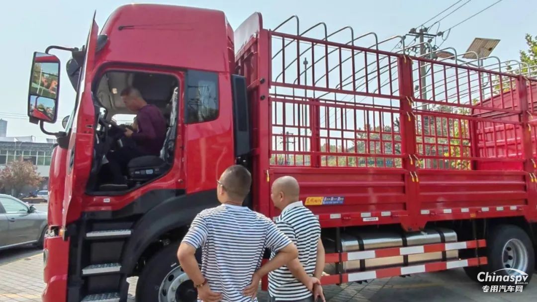 百城聯(lián)動 百場盛會 東風(fēng)康明斯發(fā)財機(jī)持續(xù)引爆市場熱潮