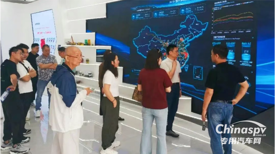 百城聯(lián)動 百場盛會 東風(fēng)康明斯發(fā)財機(jī)持續(xù)引爆市場熱潮