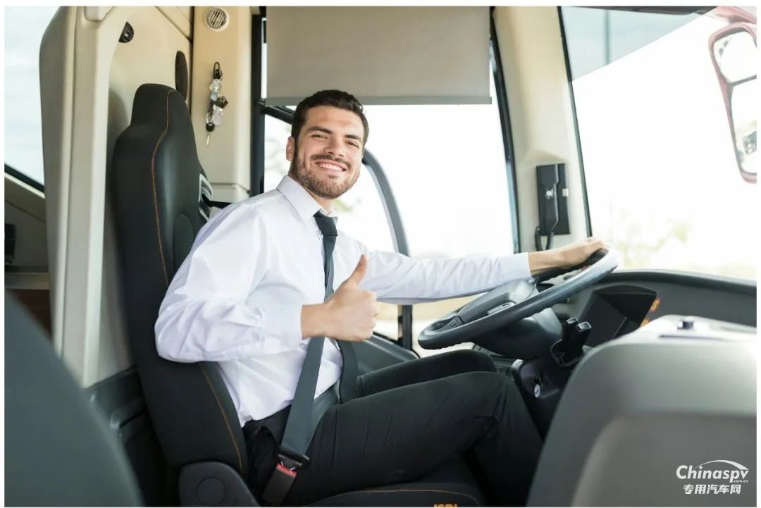 從 “走出去” 到 “走上去”：伊思靈為商用車出海鋪就提質(zhì)捷徑