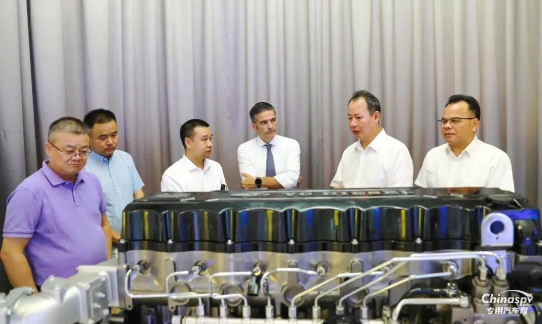 玉柴與道依茨法爾簽訂戰(zhàn)略合作協(xié)議