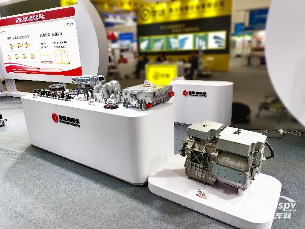 共繪產(chǎn)業(yè)新藍圖！東風(fēng)商用車再度亮相十堰新能源汽車零部件交易會