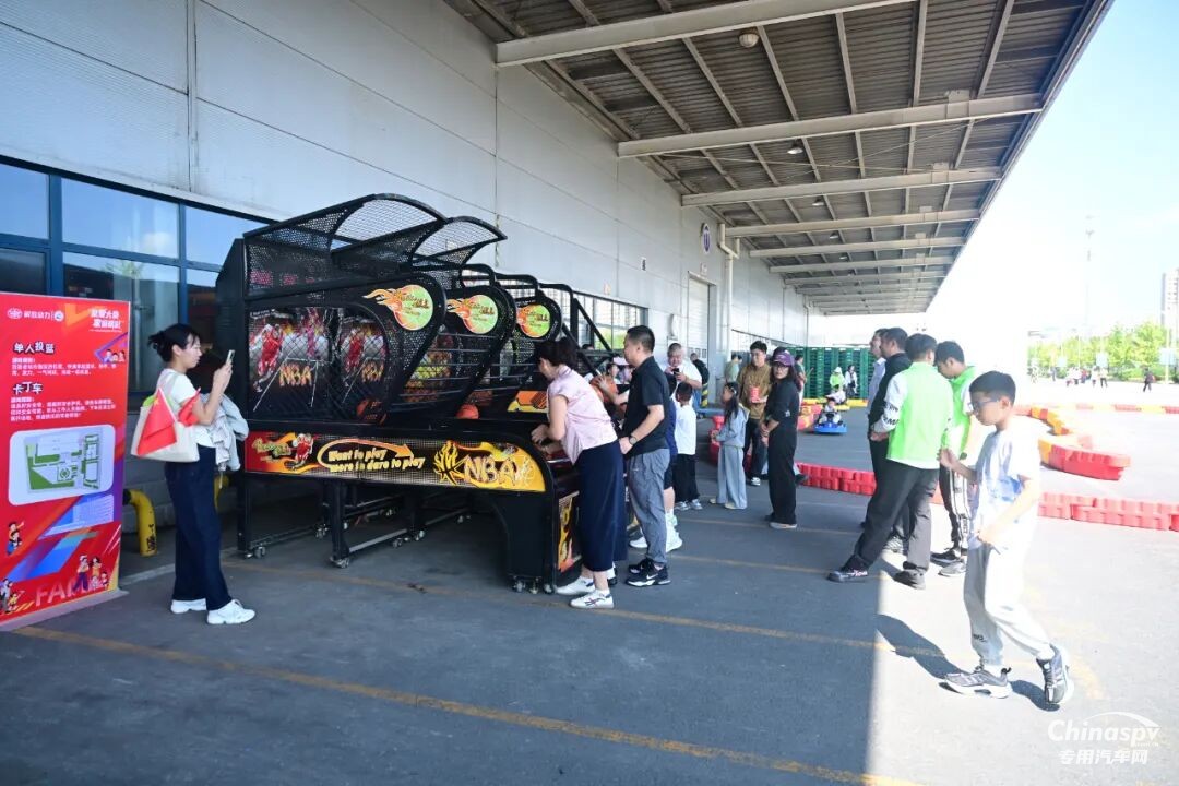 聚愛，向上！ 解放動(dòng)力大柴工廠第四屆員工家庭日活動(dòng)暖心綻放