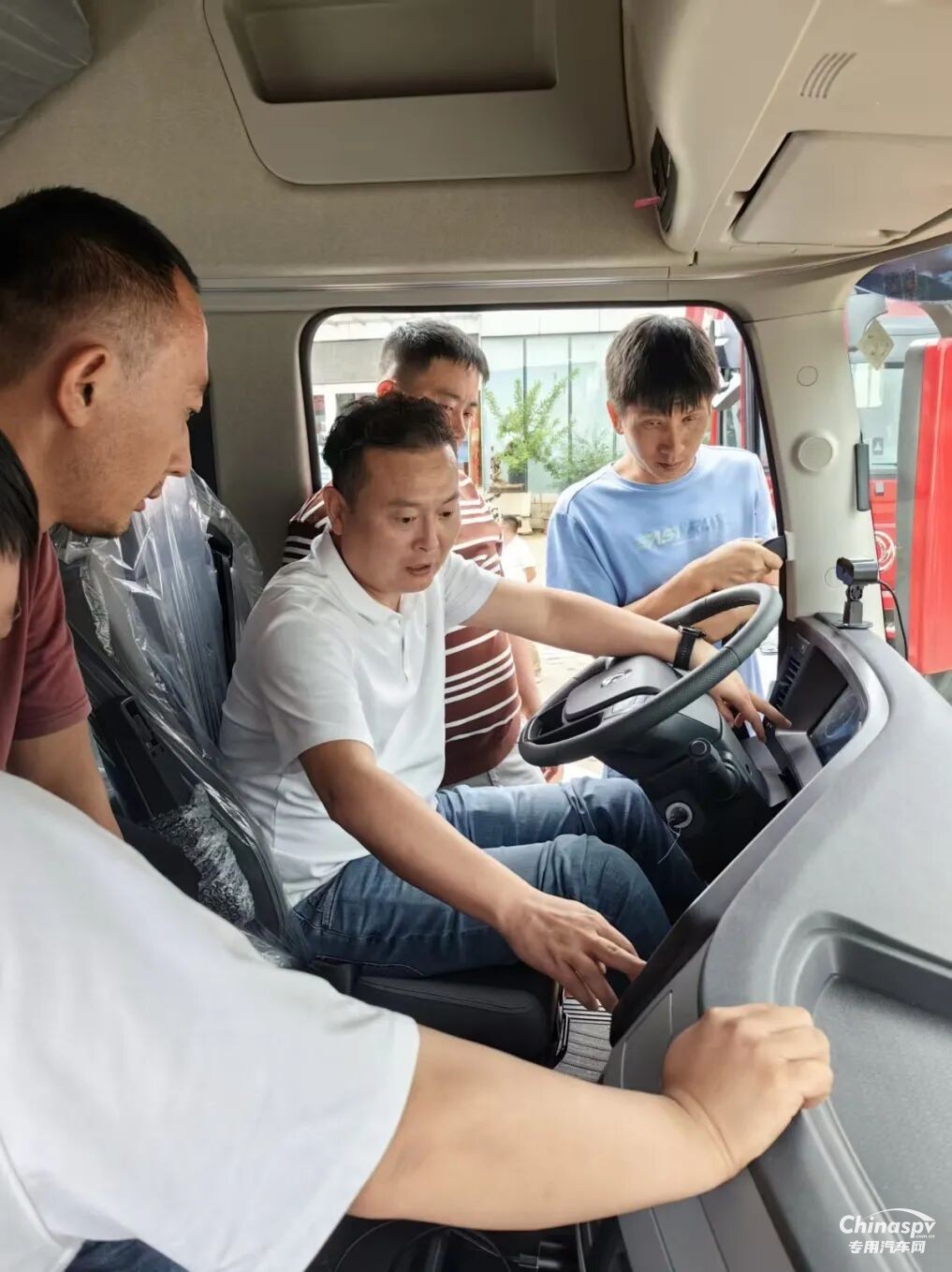 再交10臺！龍擎持續(xù)發(fā)力西南市場，文山份額突破70%