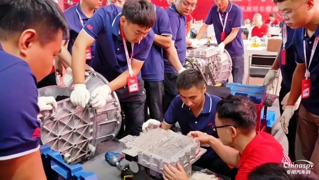 全鏈路營銷！點燃東風龍擎增量“加速度”