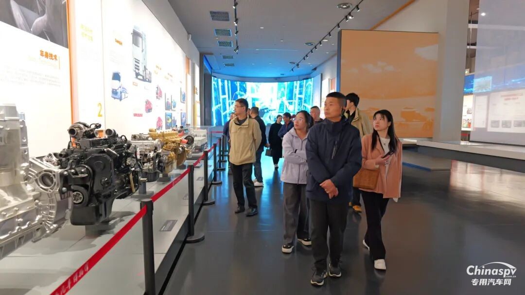 智造新引擎，護(hù)航?；罚≡狸?yáng)云溪區(qū)道協(xié)探訪龍擎，共話合作新篇章