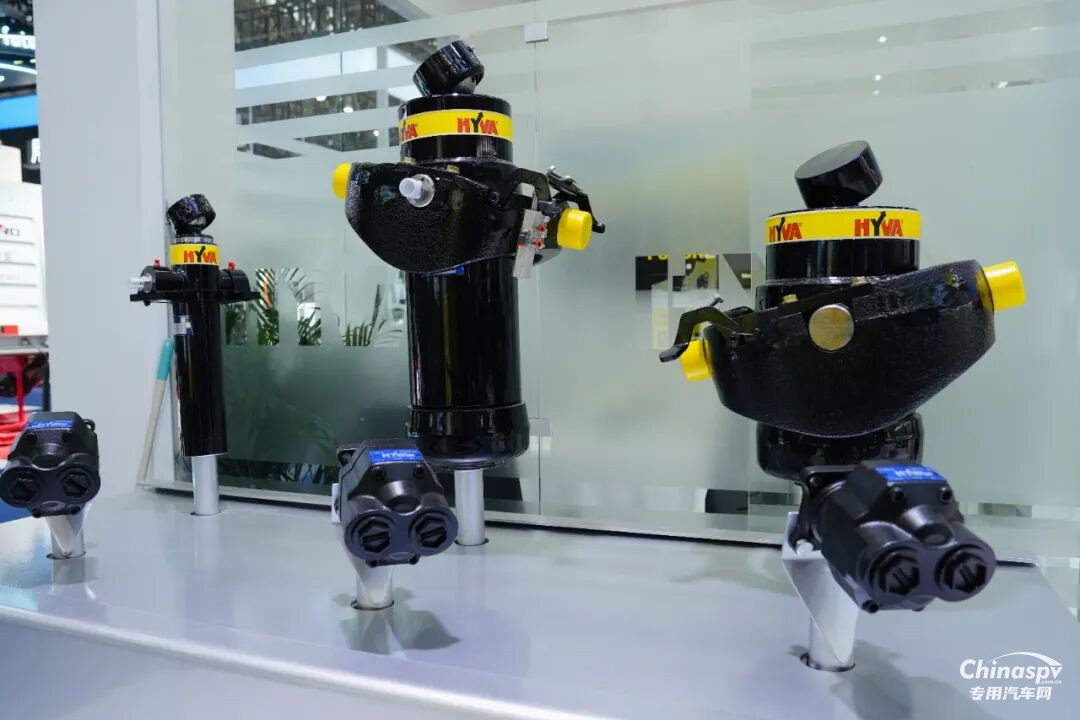 以遠(yuǎn)見赴新程！海沃煥新2025武漢商用車展