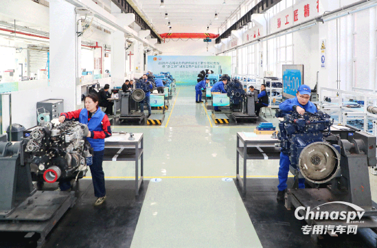 13枚獎(jiǎng)牌！濰柴工匠團(tuán)隊(duì)彰顯技能硬實(shí)力