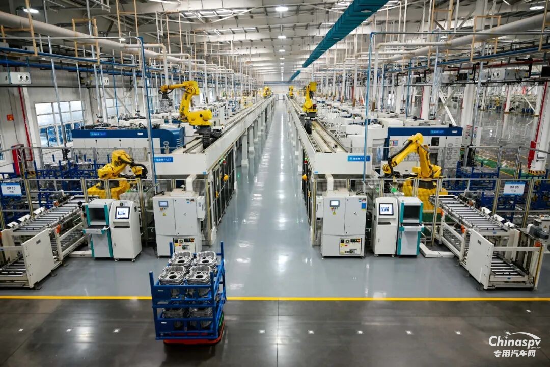 近日，陜西省工業(yè)和信息化廳公示2025年度省級(jí)綠色制造名單，法士特高智新公司、法士特智能制動(dòng)公司名列其中。