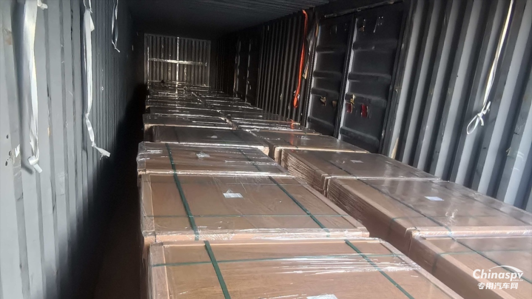 廣西查處一普貨企業(yè)非法承運危險貨物鋰電池