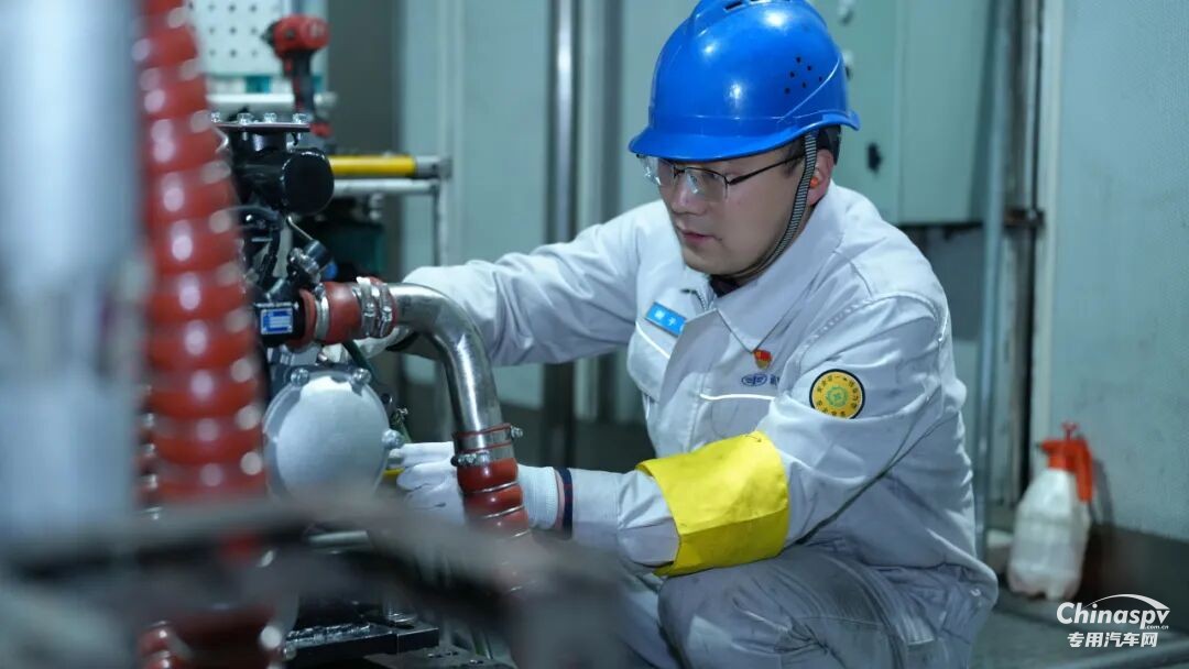 解放動力謝子奇：一線淬初心 雙線寫擔當