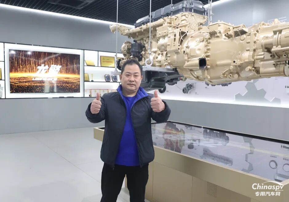 觀智造，話服務，贏未來！四川戰(zhàn)略服務商實探東風龍擎