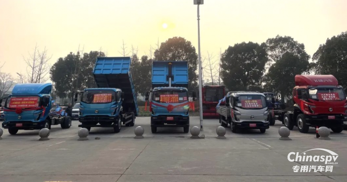 高效裝卸，無懼重載 飛碟WX7自卸新品推介會隆重召開