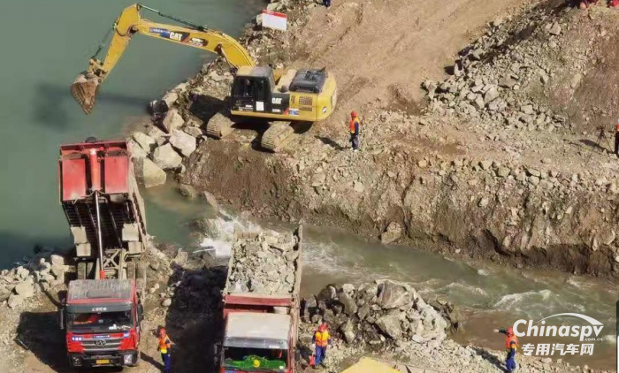 助力引漢濟(jì)渭二期工程推進(jìn) 上汽紅巖?“工程之王”吹響開工號(hào)角