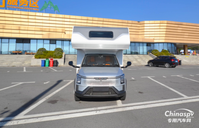 五菱新能源百姓房車