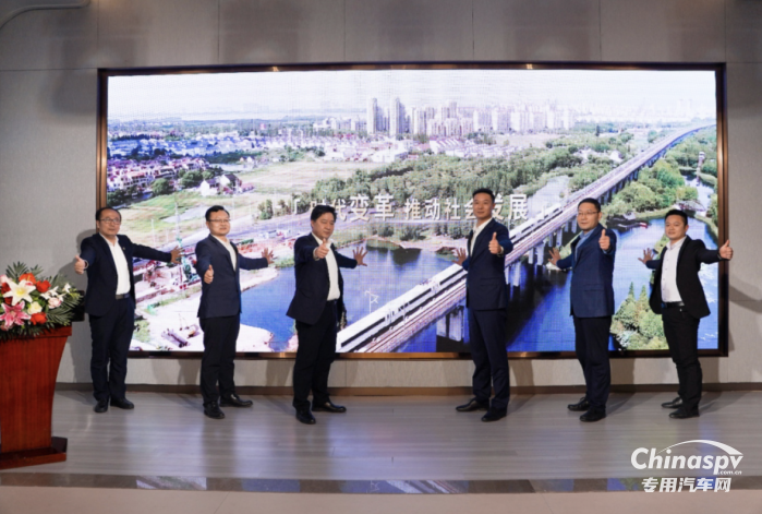 深度定制全面躍升 歐航重磅環(huán)衛(wèi)新品隨州上市