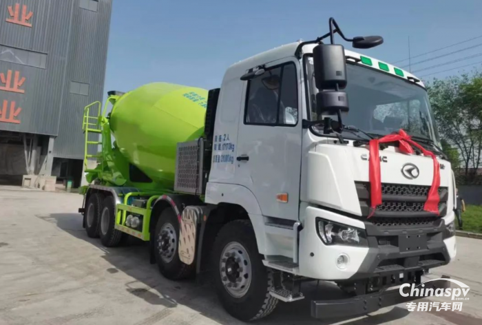 星馬輕騎兵電動上裝攪拌車，助力卡友高效盈運每一程