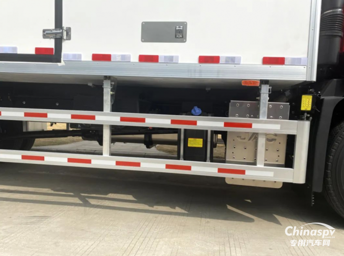 江淮重卡×澳柯瑪聯(lián)袂巨獻(xiàn)：“冰鮮1號”冷藏車